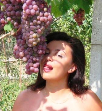 Прикрепленное изображение: Крымский виноград.jpg